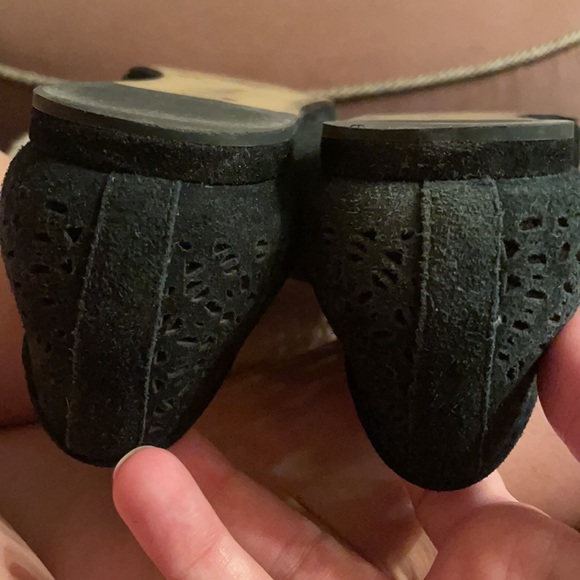 Black flats - Picture 3 of 3